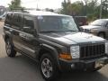 2006 Dark Khaki Pearl Jeep Commander   photo #15