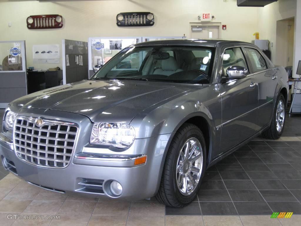 2006 300 C HEMI - Silver Steel Metallic / Dark Slate Gray/Light Graystone photo #1