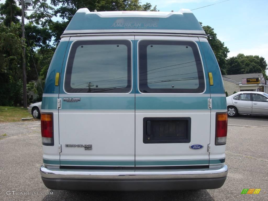 1992 E Series Van E150 Passenger Conversion Van - Glacier White / Blue photo #5