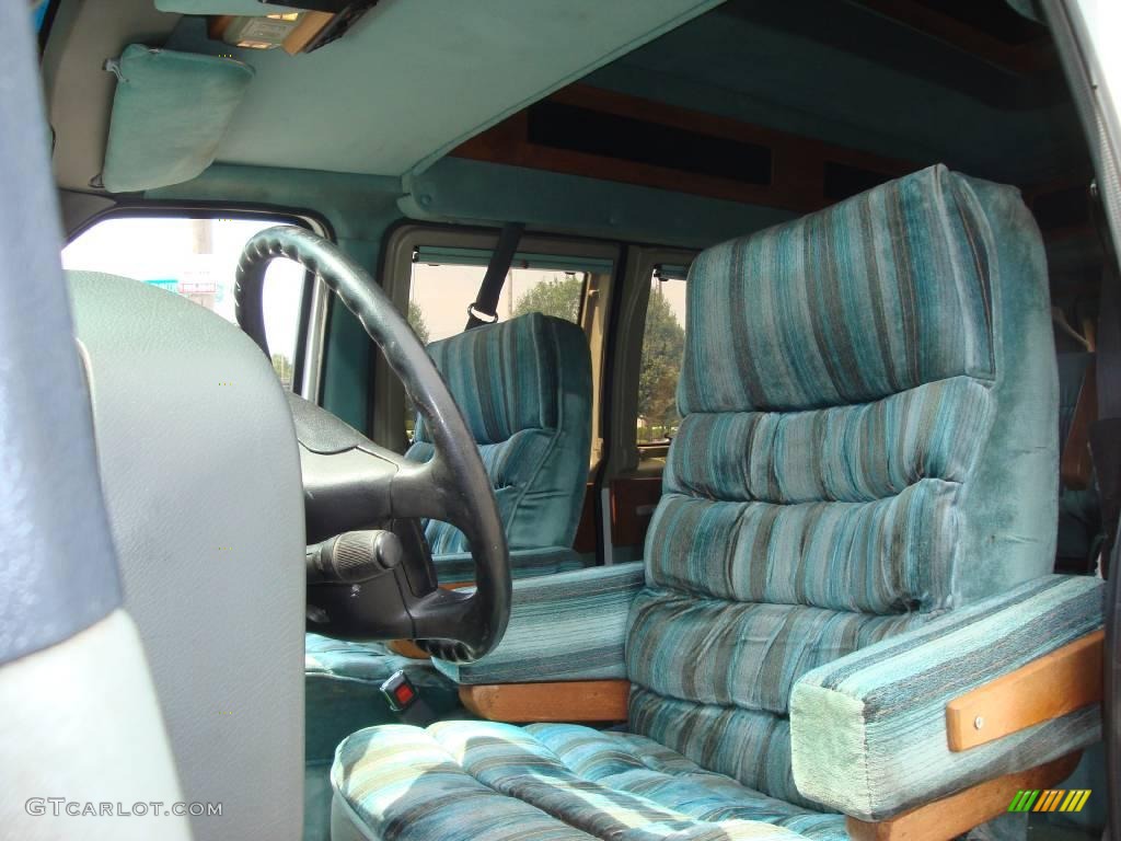 1992 E Series Van E150 Passenger Conversion Van - Glacier White / Blue photo #8