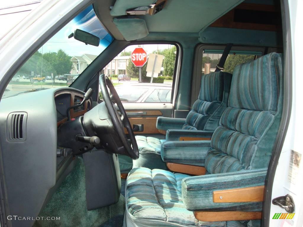 1992 E Series Van E150 Passenger Conversion Van - Glacier White / Blue photo #9