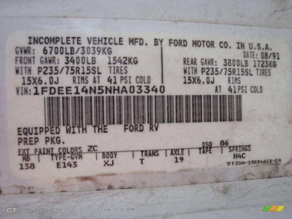 1992 E Series Van E150 Passenger Conversion Van - Glacier White / Blue photo #15