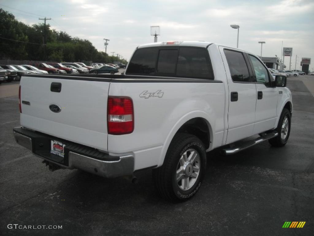 2004 F150 Lariat SuperCrew 4x4 - Oxford White / Tan photo #4