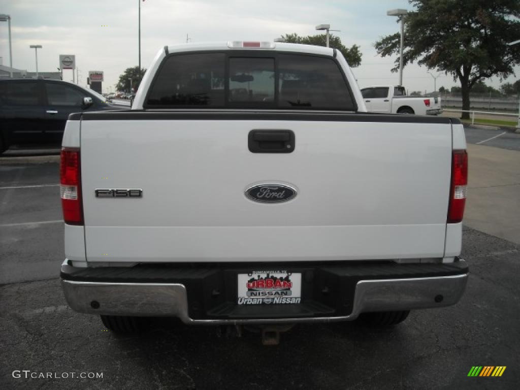 2004 F150 Lariat SuperCrew 4x4 - Oxford White / Tan photo #5