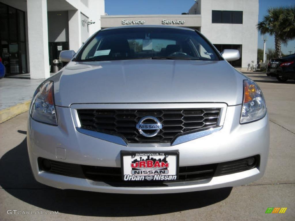2009 Altima 2.5 S Coupe - Radiant Silver Metallic / Charcoal photo #2
