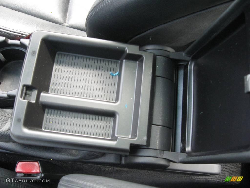 2004 3 Series 330i Coupe - Jet Black / Black photo #29