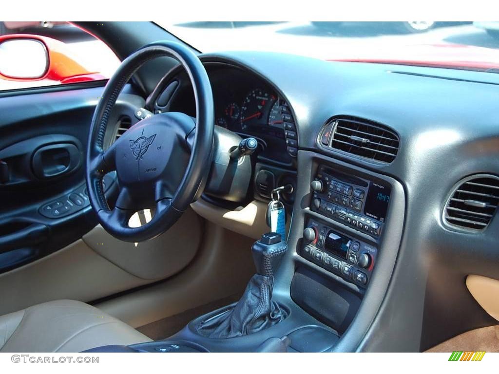 2000 Corvette Coupe - Torch Red / Light Oak photo #8