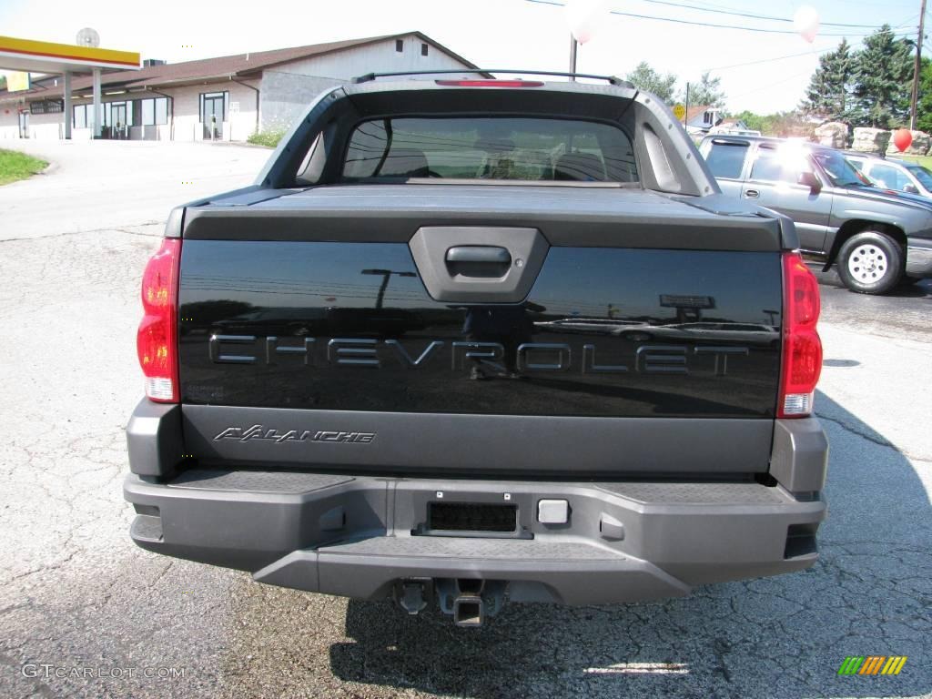 2005 Avalanche Z71 4x4 - Black / Gray/Dark Charcoal photo #4