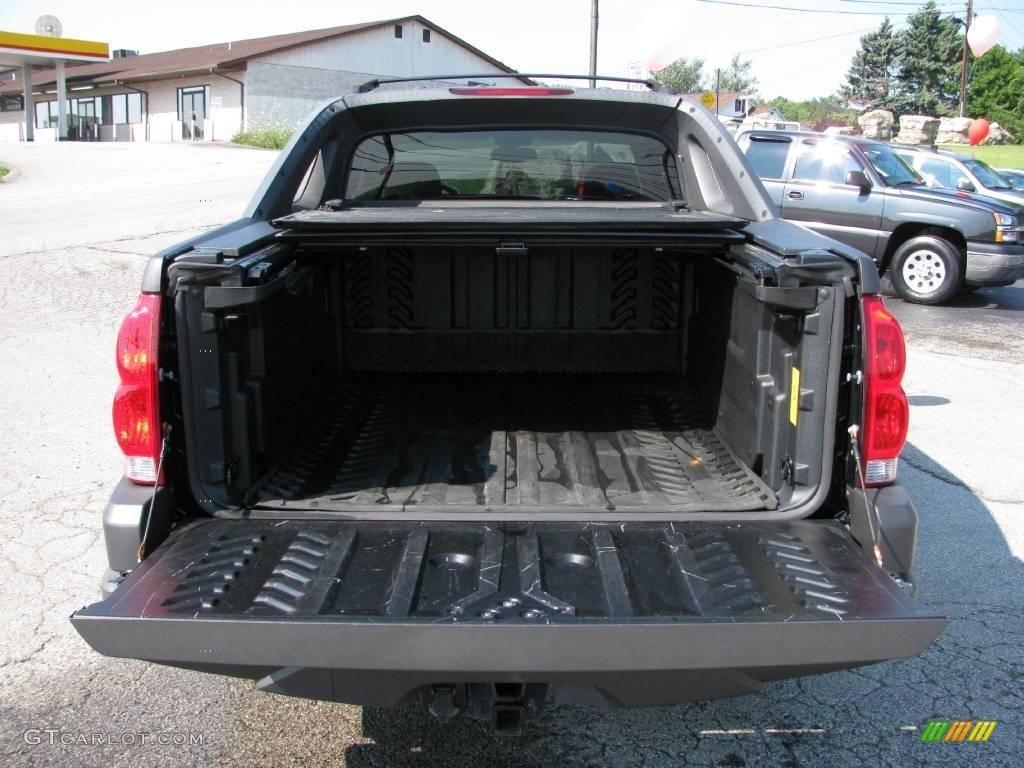 2005 Avalanche Z71 4x4 - Black / Gray/Dark Charcoal photo #6