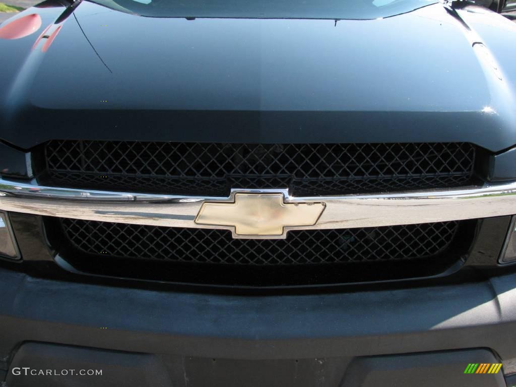 2005 Avalanche Z71 4x4 - Black / Gray/Dark Charcoal photo #16