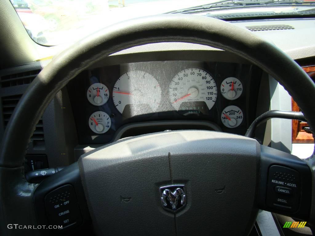 2007 Ram 3500 Laramie Mega Cab 4x4 Dually - Bright White / Khaki photo #15