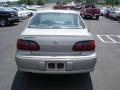 Silvermist Metallic - Malibu Sedan Photo No. 3