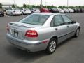 Silver Metallic - S40 1.9T Photo No. 15