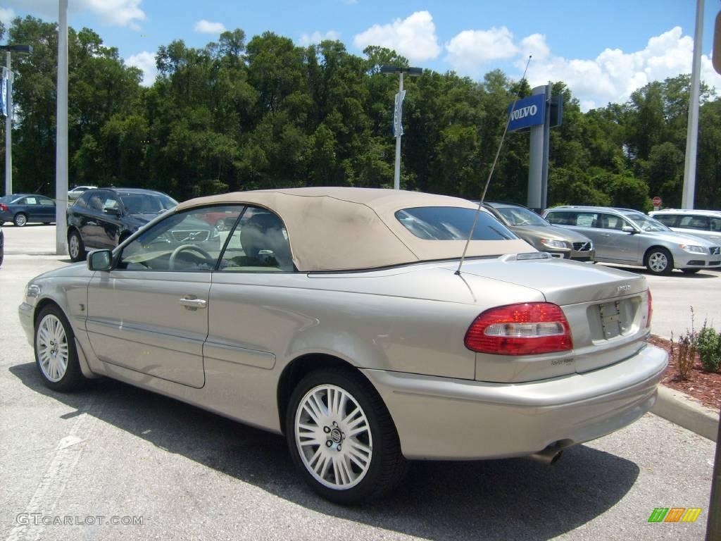 2004 C70 Low Pressure Turbo - Moondust Metallic / Linen White photo #5