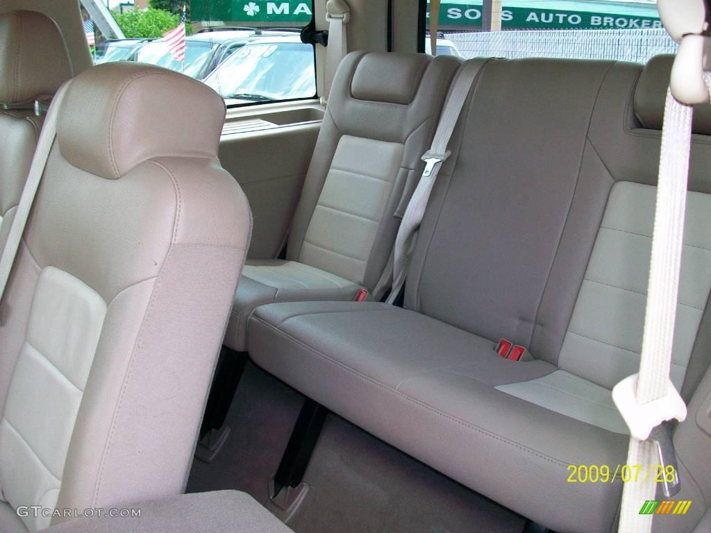 2003 Expedition Eddie Bauer 4x4 - Oxford White / Medium Parchment photo #8