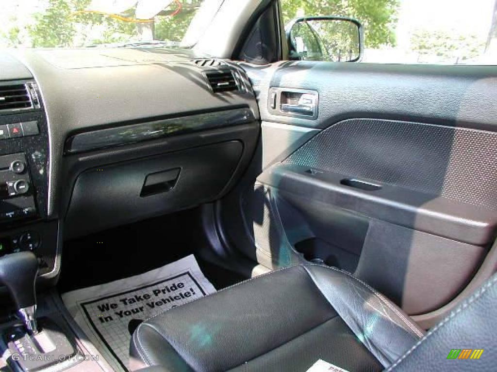 2007 Fusion SEL V6 - Black / Charcoal Black photo #16
