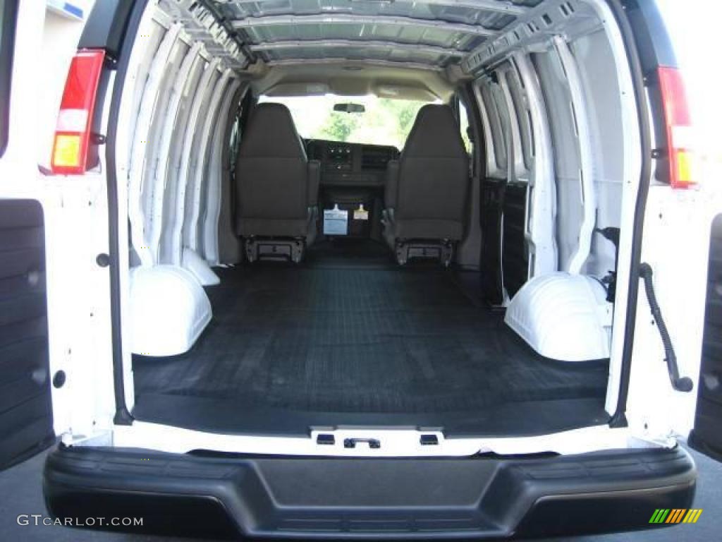 2009 Express 1500 Cargo Van - Summit White / Medium Pewter photo #10