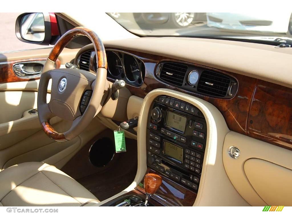 2008 XJ XJ8 L - Radiance Red Metallic / Champagne/Mocha photo #12