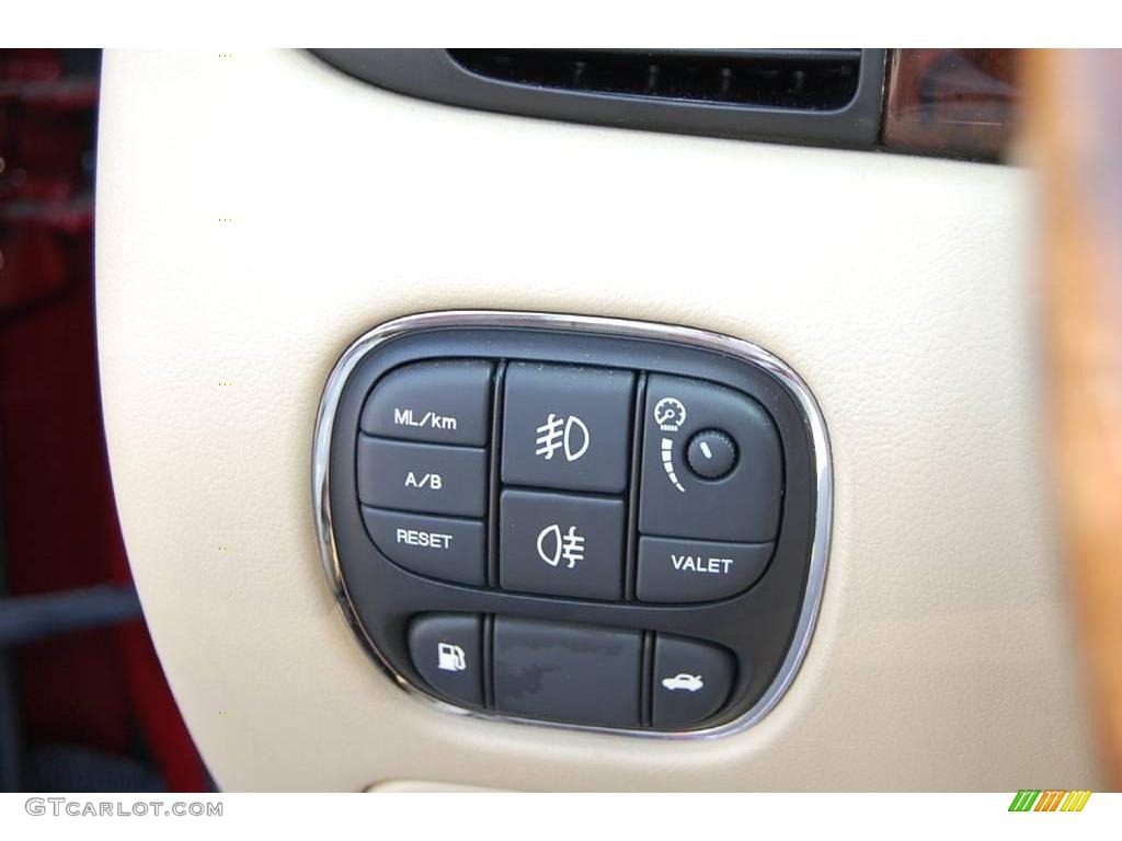 2008 XJ XJ8 L - Radiance Red Metallic / Champagne/Mocha photo #23