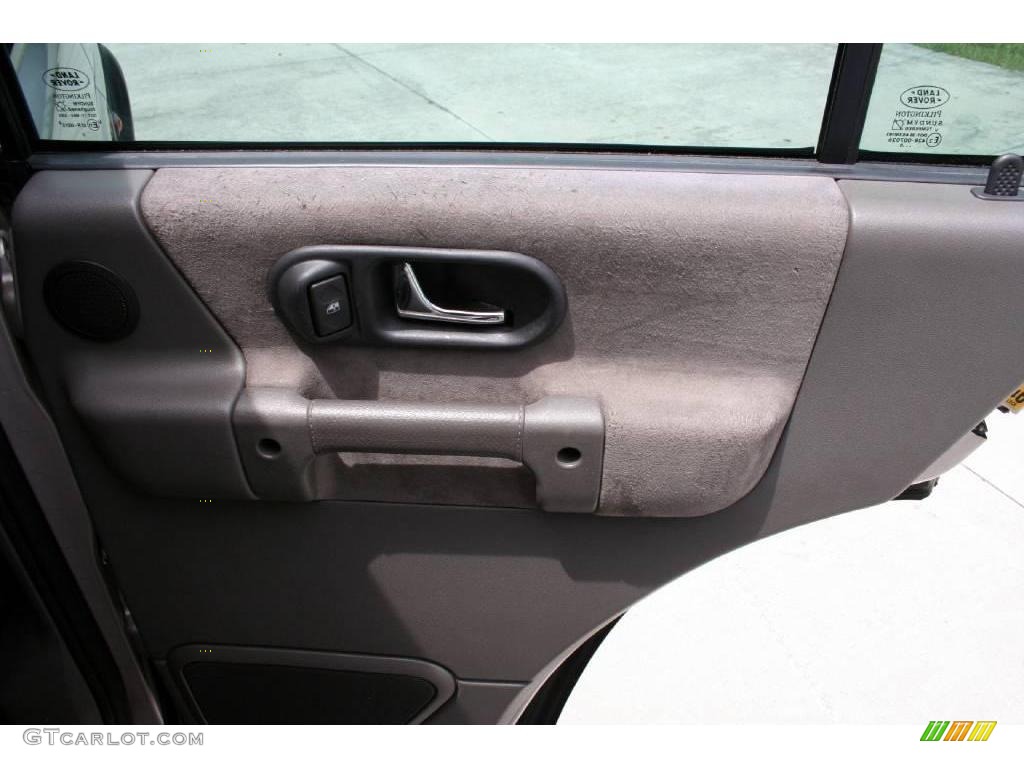 2001 Discovery II SE - Blenheim Silver Metallic / Smokestone Gray photo #26