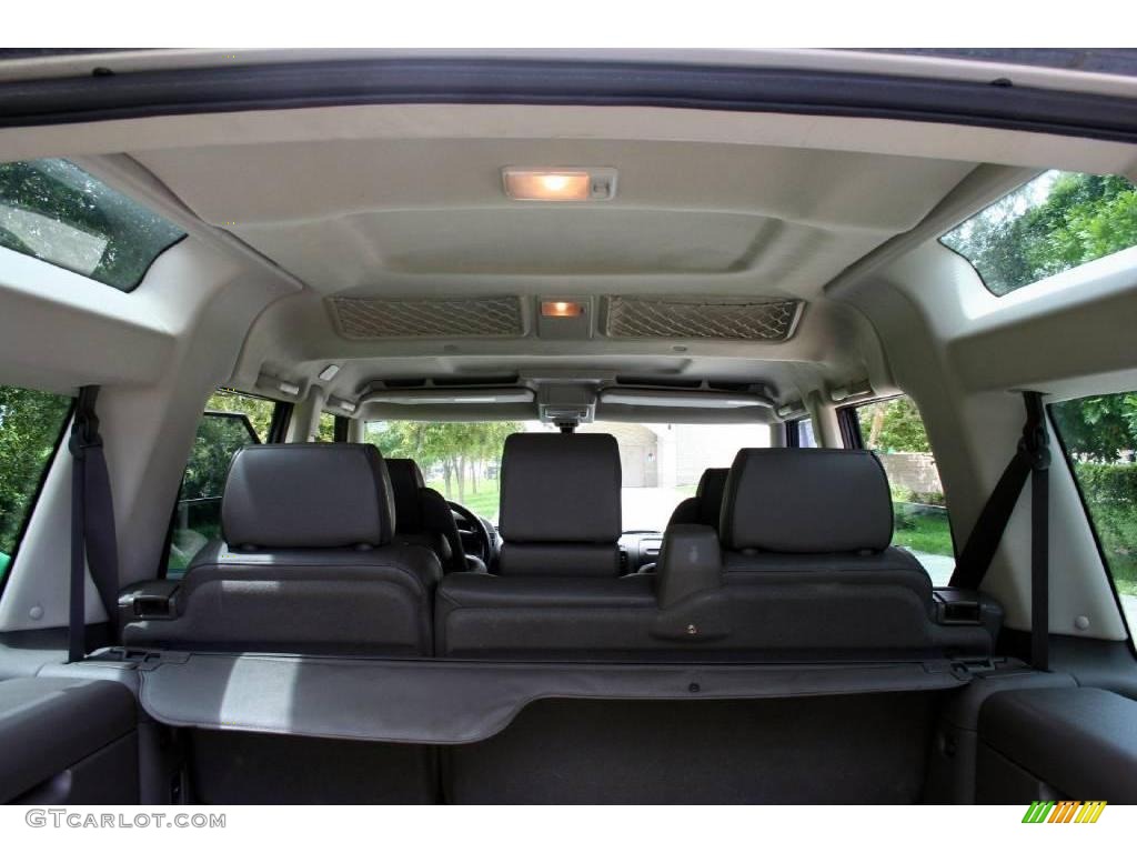 2001 Discovery II SE - Blenheim Silver Metallic / Smokestone Gray photo #57