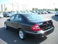 Black - E 320 4Matic Sedan Photo No. 3