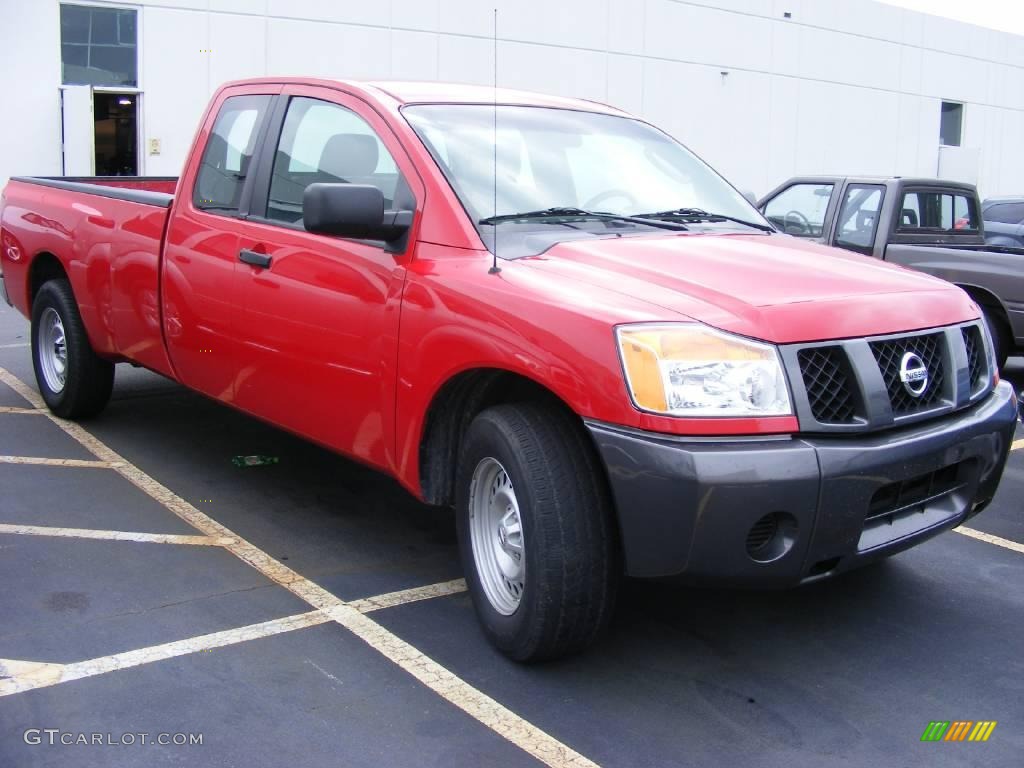 2008 Titan SE King Cab - Red Alert / Charcoal photo #1