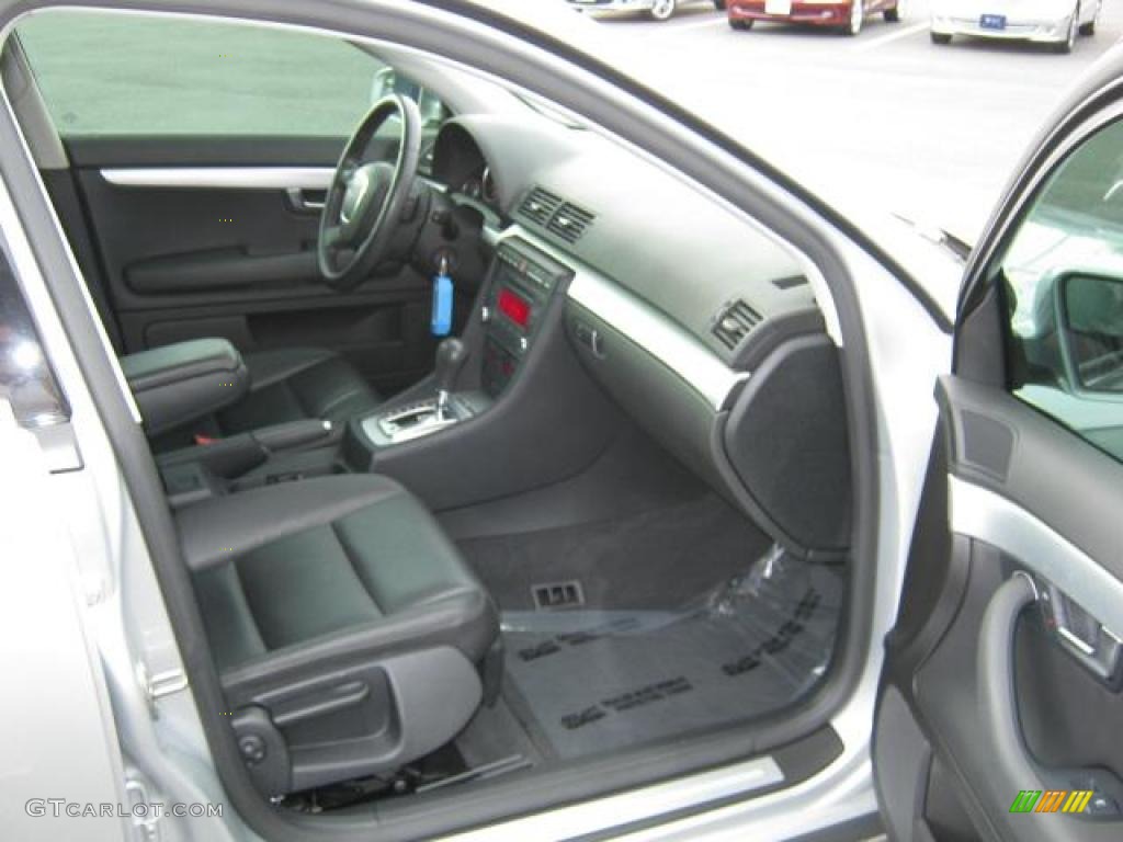 2008 A4 2.0T Sedan - Light Silver Metallic / Black photo #19