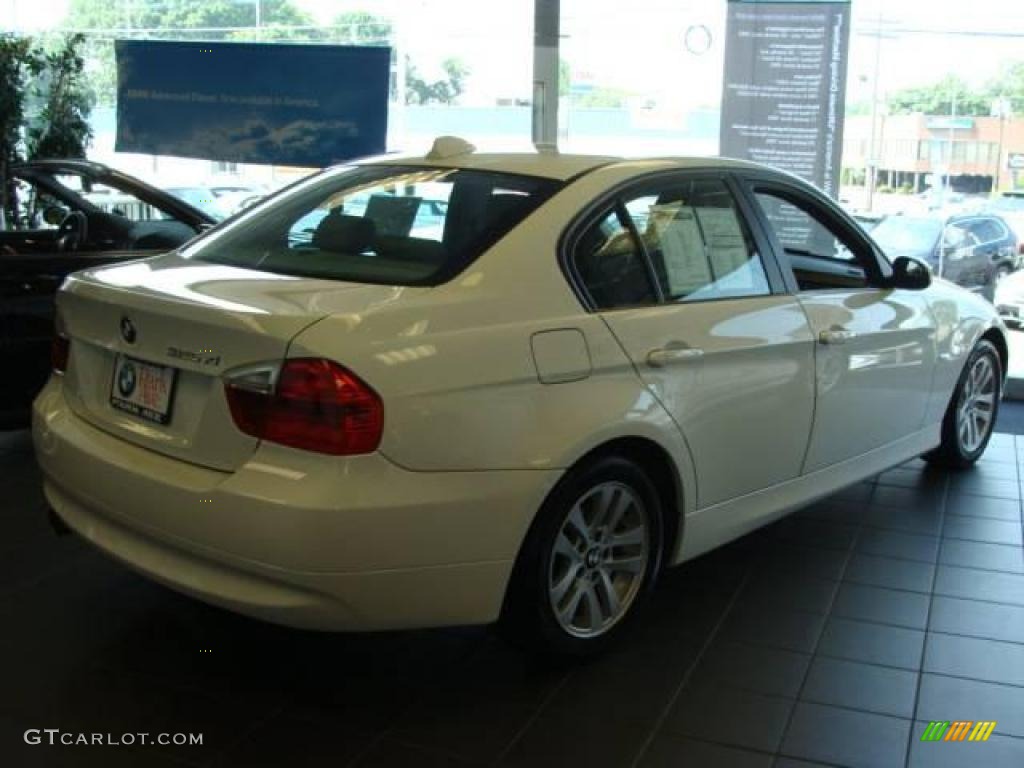 2006 3 Series 325xi Sedan - Alpine White / Grey photo #6