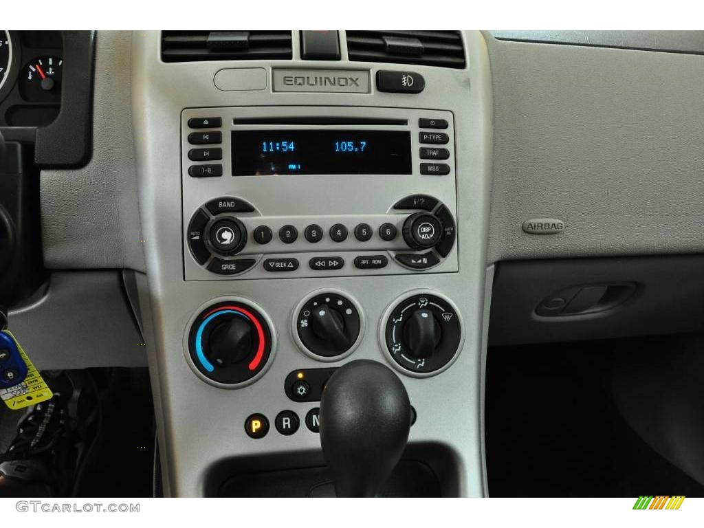 2005 Equinox LS AWD - Summit White / Light Gray photo #9