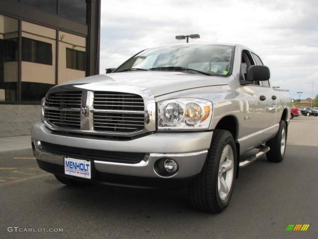 2008 Ram 1500 Big Horn Edition Quad Cab 4x4 - Bright Silver Metallic / Medium Slate Gray photo #2