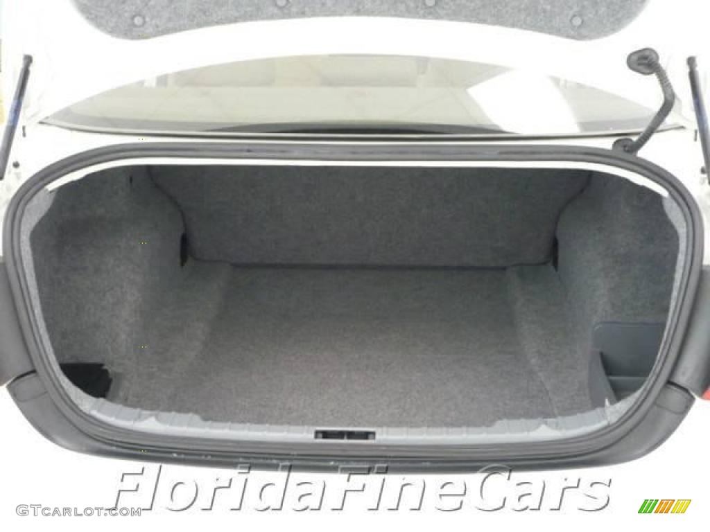 2006 3 Series 325i Sedan - Alpine White / Beige photo #10
