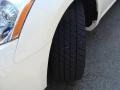Ivory Pearl - M 35x Sedan Photo No. 10