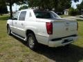 White Diamond - Escalade EXT AWD Photo No. 6