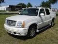 White Diamond - Escalade EXT AWD Photo No. 8