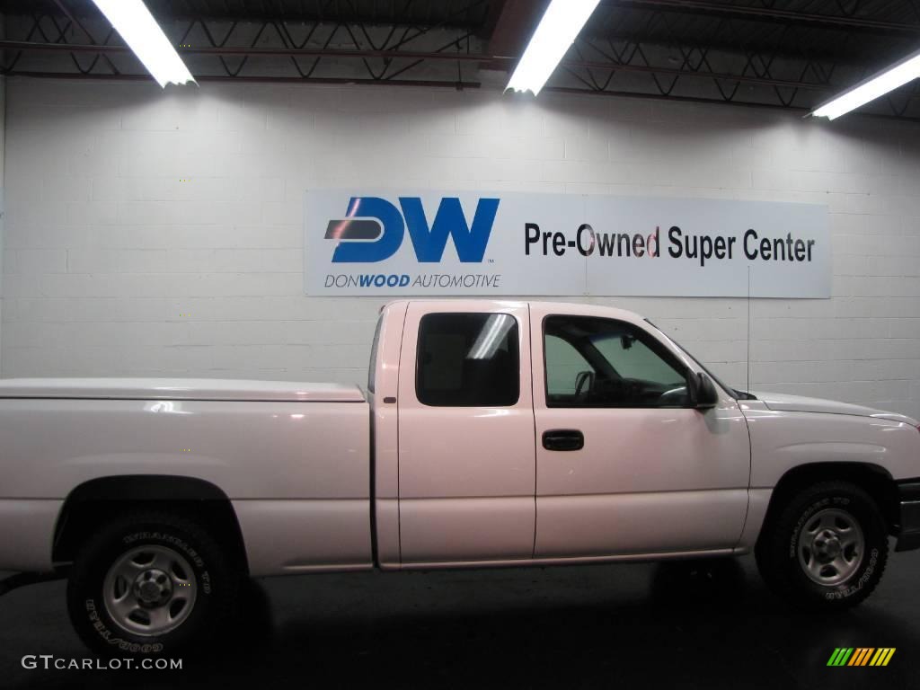 2004 Silverado 1500 Work Truck Extended Cab - Summit White / Medium Gray photo #4