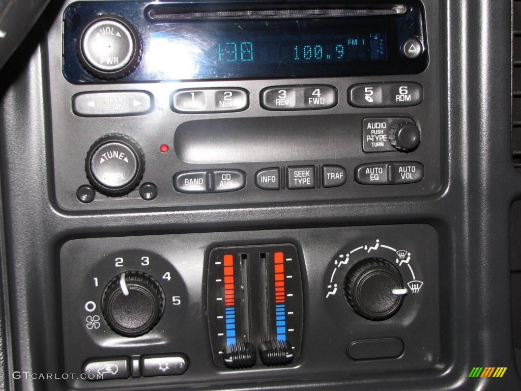 2004 Silverado 1500 Work Truck Extended Cab - Summit White / Medium Gray photo #17
