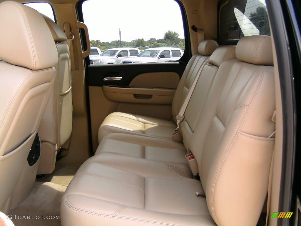 2007 Avalanche LTZ - Black / Ebony/Light Cashmere photo #10
