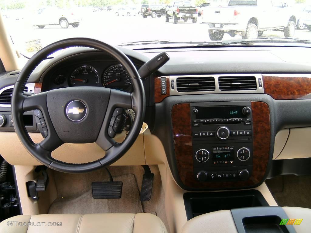2007 Avalanche LTZ - Black / Ebony/Light Cashmere photo #11