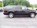 Black - Suburban LT 4x4 Photo No. 5