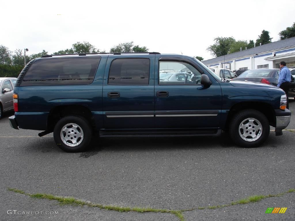 2005 Suburban 1500 LS 4x4 - Dark Blue Metallic / Gray/Dark Charcoal photo #3