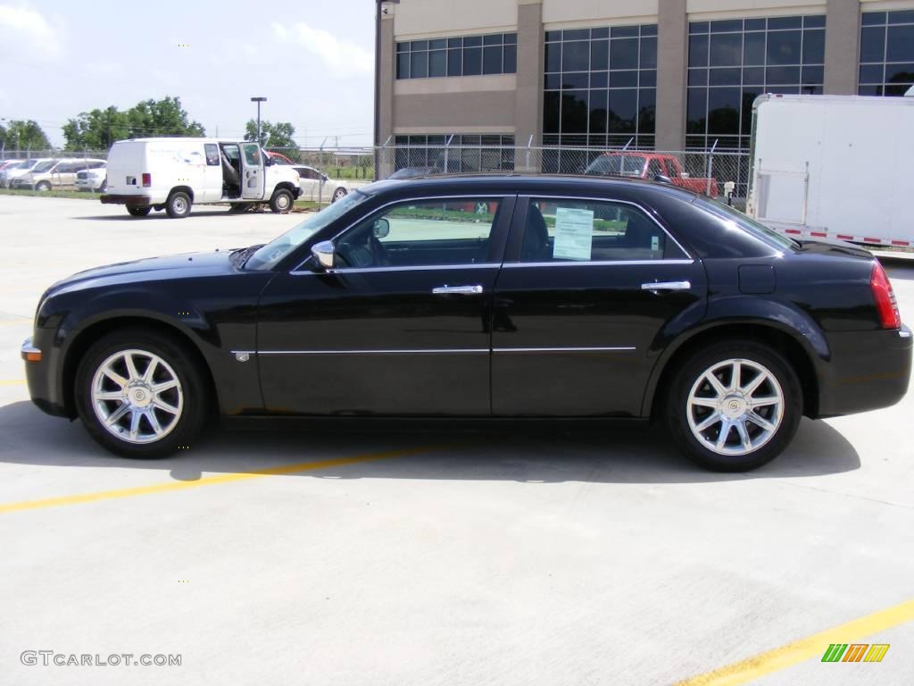 2005 300 C HEMI - Brilliant Black Crystal Pearl / Dark Slate Gray/Medium Slate Gray photo #6