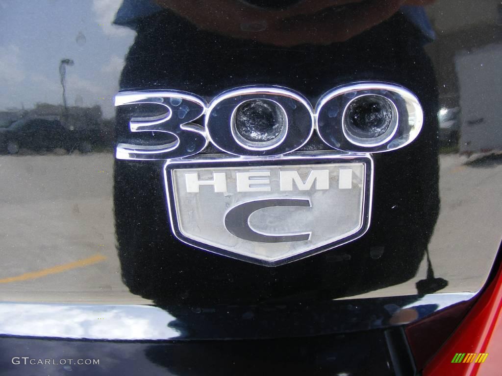 2005 300 C HEMI - Brilliant Black Crystal Pearl / Dark Slate Gray/Medium Slate Gray photo #19