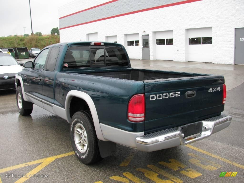 1997 Dakota SLT Extended Cab 4x4 - Emerald Green Metallic / Agate photo #3