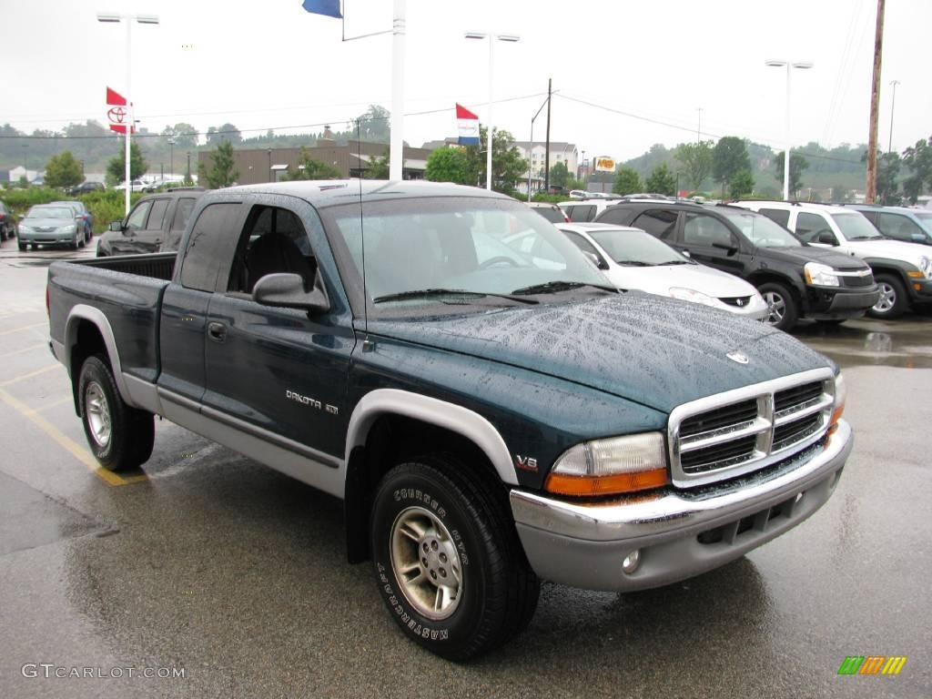 1997 Dakota SLT Extended Cab 4x4 - Emerald Green Metallic / Agate photo #9