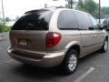 Light Almond Pearl - Caravan Sport Photo No. 4