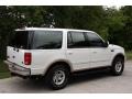 1997 Oxford White Ford Expedition Eddie Bauer 4x4  photo #11