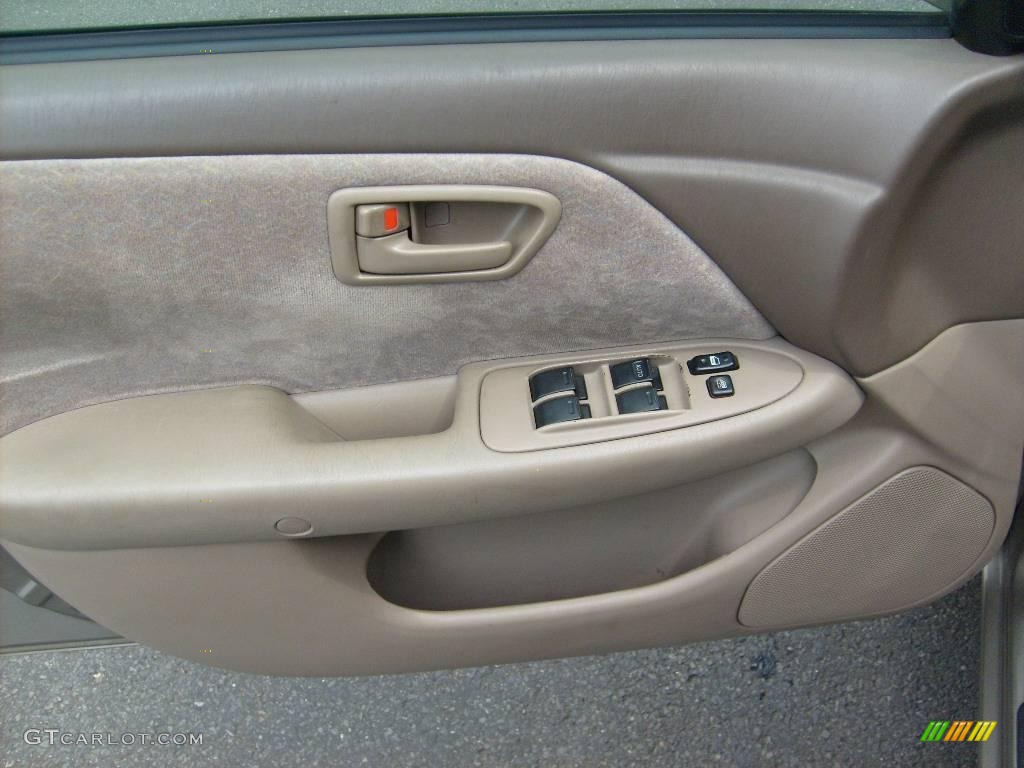 1999 Camry LE V6 - Sable Pearl / Oak photo #11