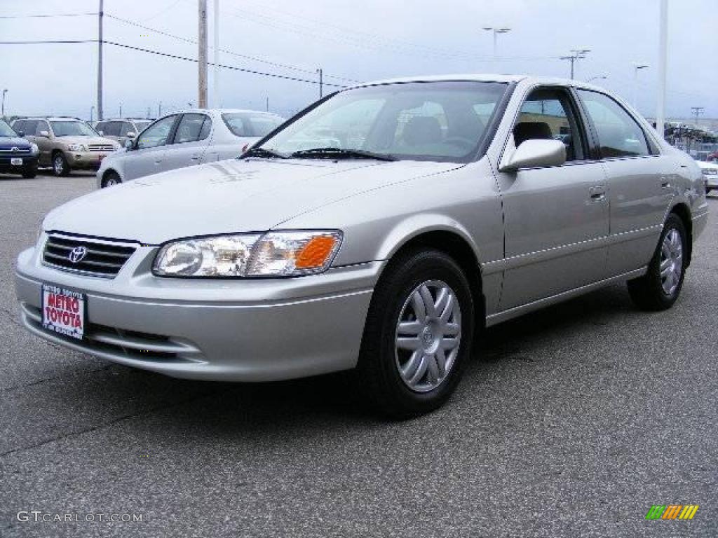 2001 Camry LE - Lunar Mist Metallic / Gray photo #7