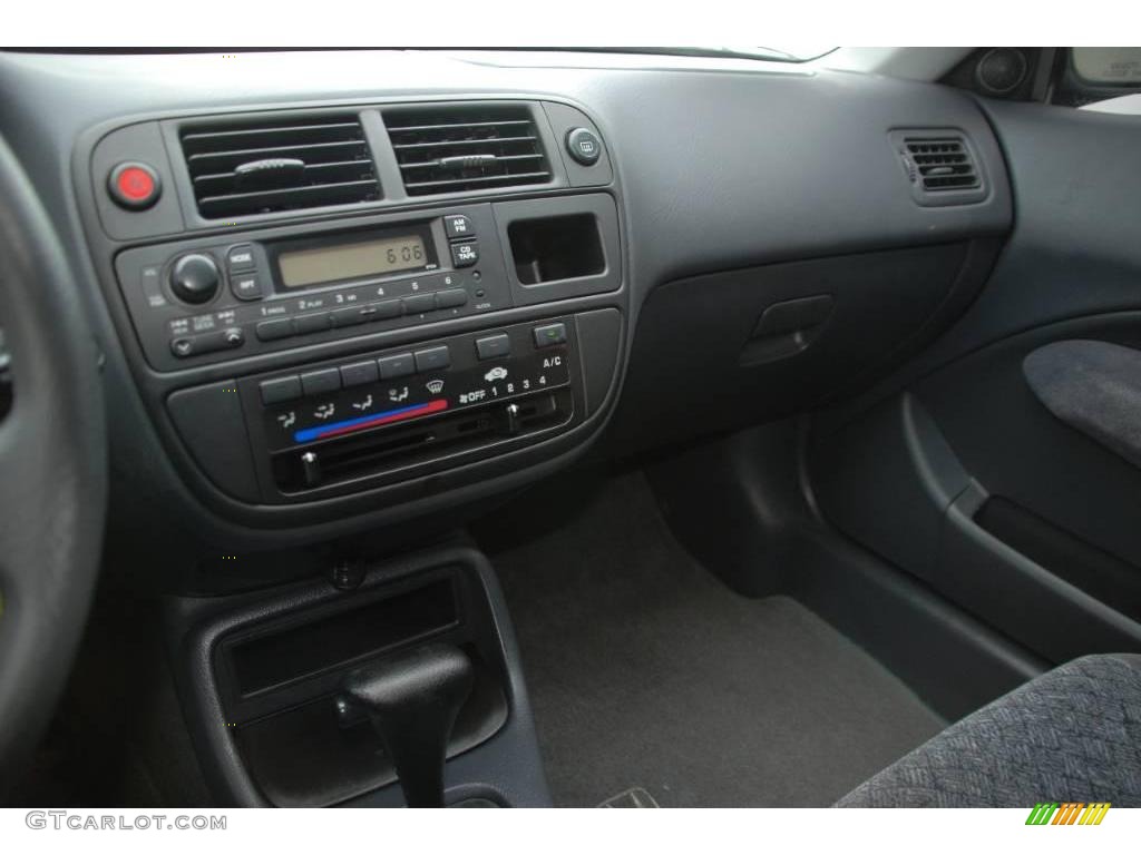 1997 Civic EX Coupe - Black Pearl Metallic / Gray photo #13